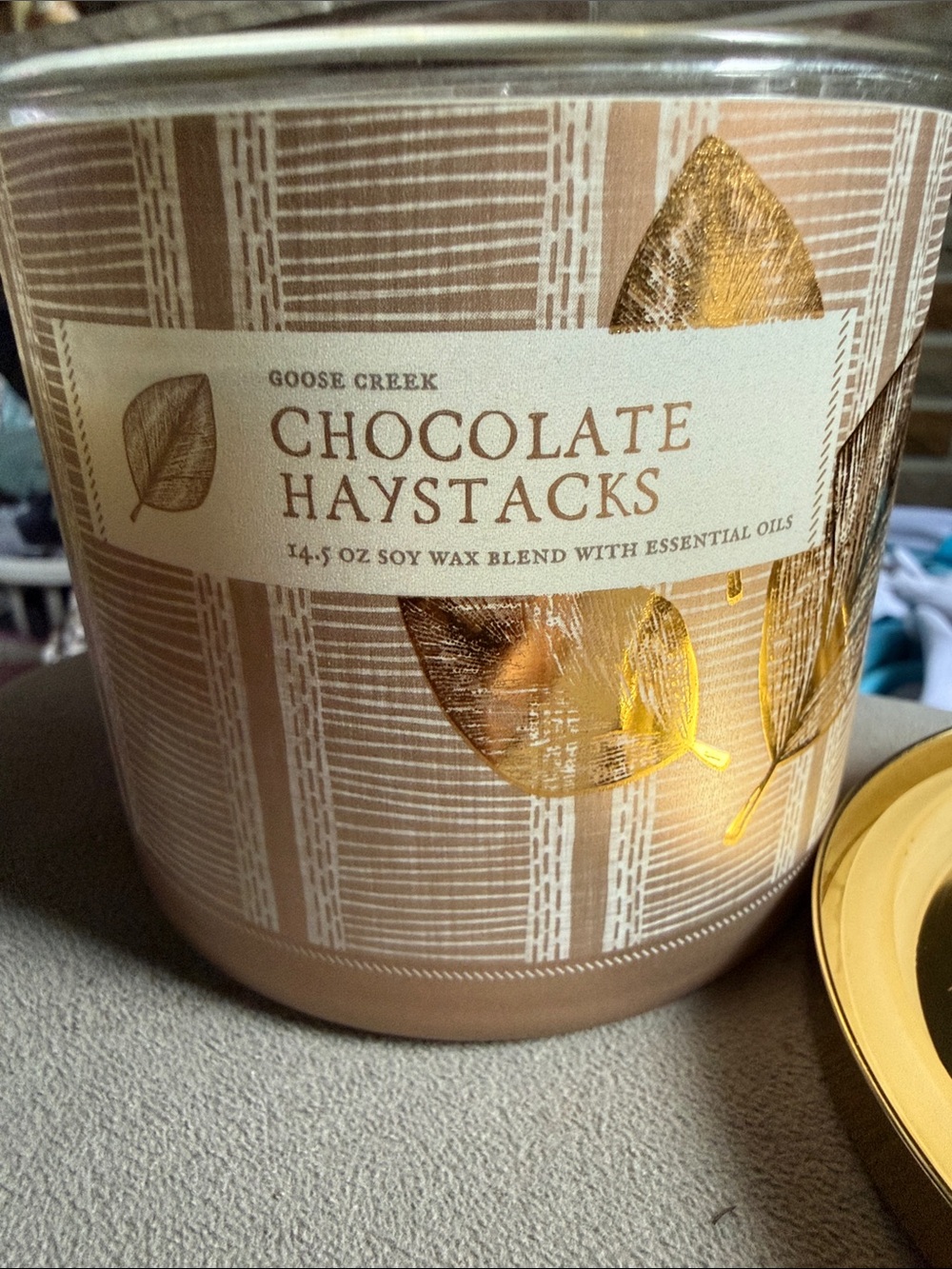 Goose Creek Chocolate Haystacks Scented Candle — Gold & Brown